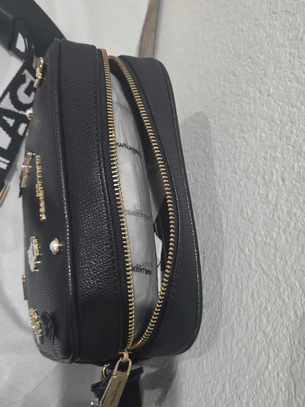 Karl Lagerfeld Black Crossbody Bag with Logo Strap Charm Pouch Pins NWT L6DEU6CJ
